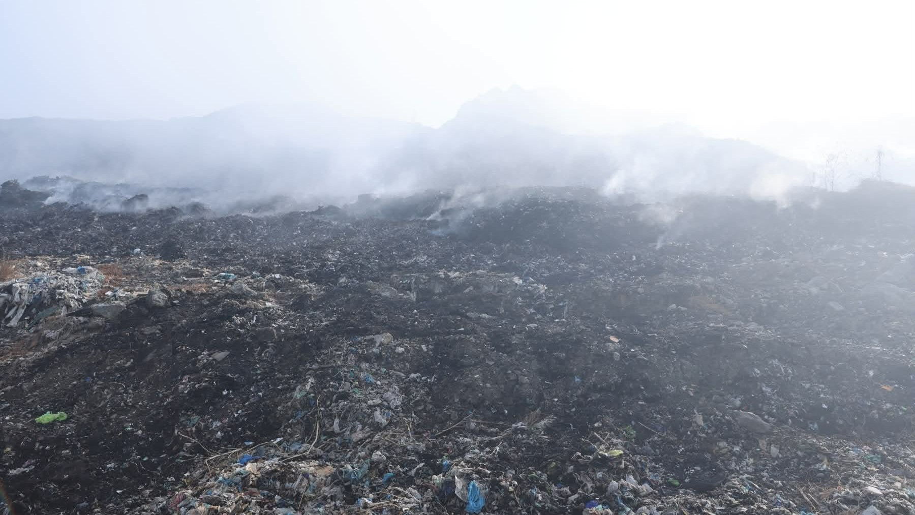 DENR studying legal action over Navotas landfill fire