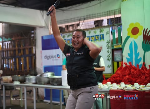 From viral Pitik queen to Tondo feeding mission