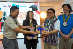Angara urges private sector to sustain support for education reforms