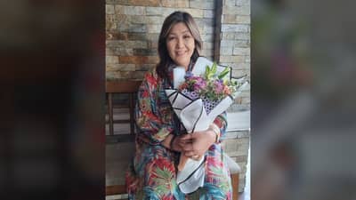 FOR Liza Elorde, motherhood doesn’t come with an expiration date.