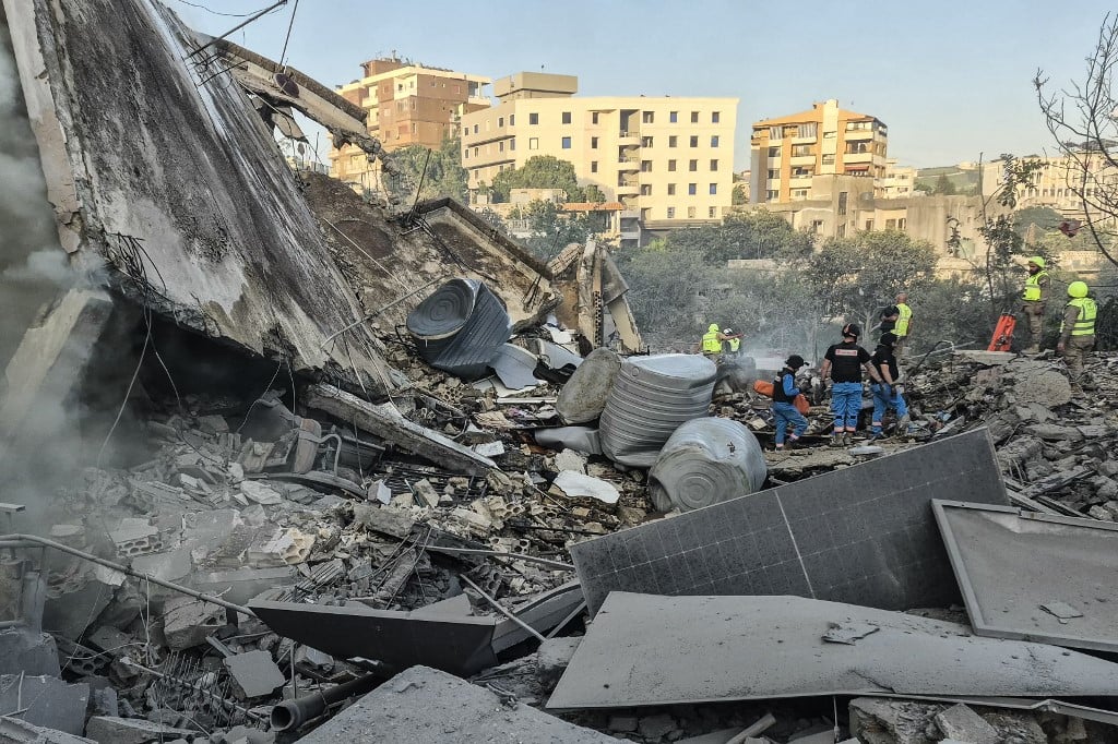 At least 8 killed as Israel pounds Lebanon despite truce