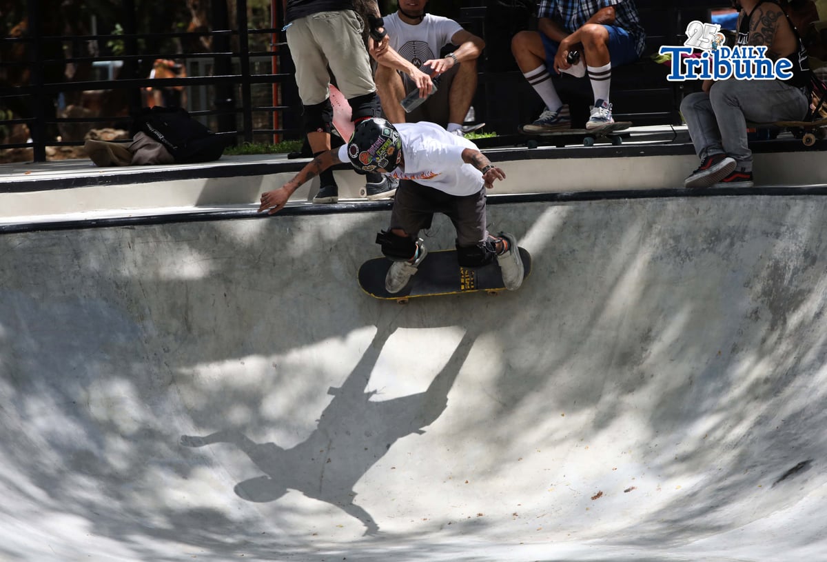 Skate enthusiasts enjoy ramps and obstacles at the newly opened Quezon City Skatepark inside Quezon Memorial Circle on Saturday, 9 May 2026.
The 3,758-square-meter facility is designed for beginners and professional athletes, marking a major investment in youth development, active lifestyles, and inclusive public infrastructure. The project positions Quezon City as a hub for urban sports and outdoor recreation, providing safe spaces for young people to stay active, develop skills, and build community connections.