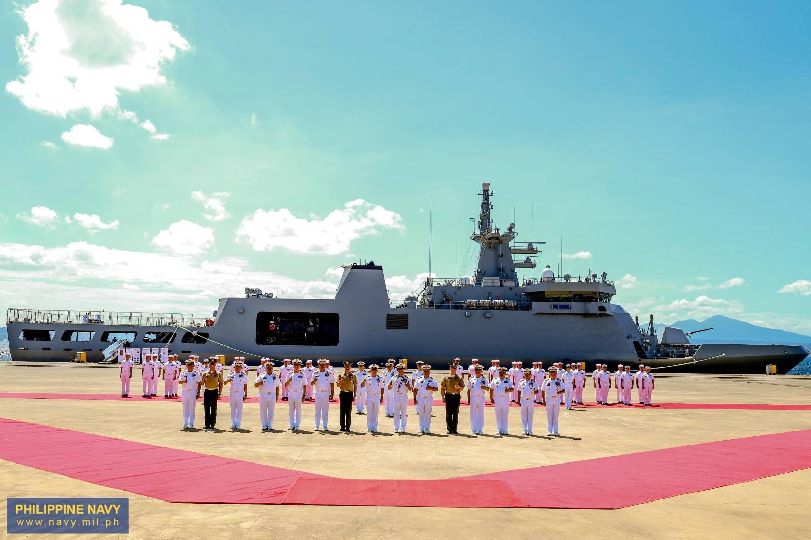 BRP Rajah Lakandula arrives at NOB Subic