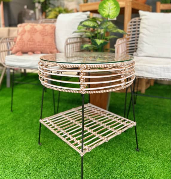 A COFFEE table perfect for the lanai.