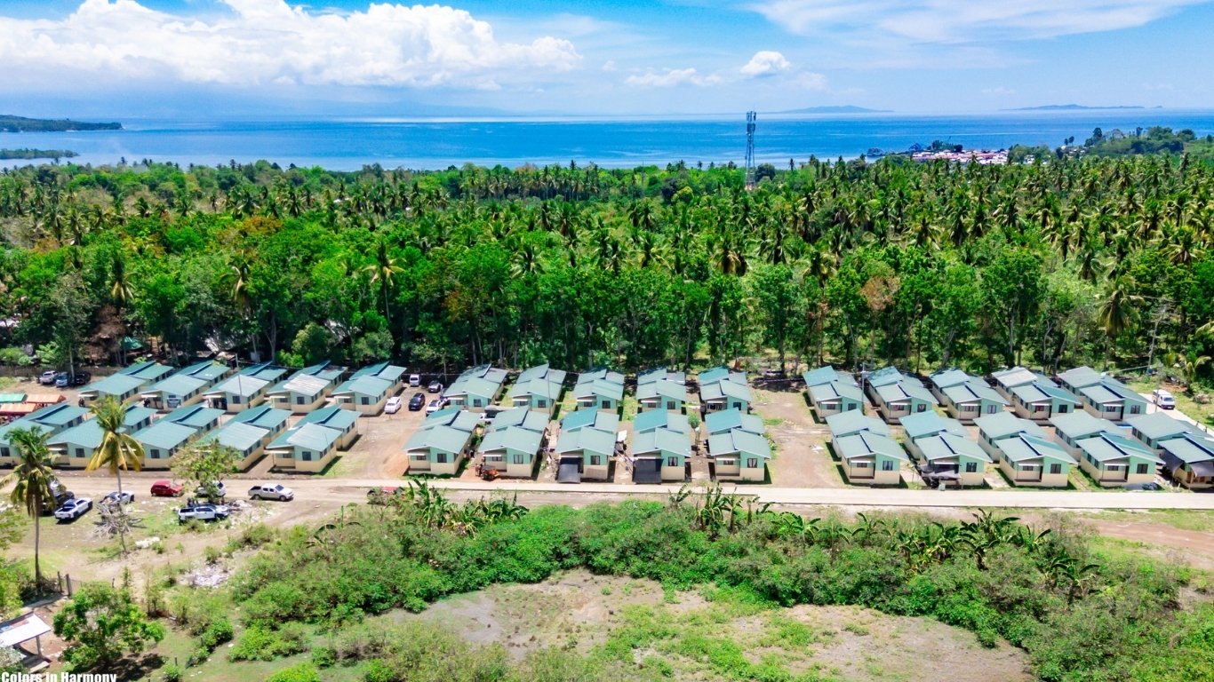 Sixty more families in Lamitan City secure housing