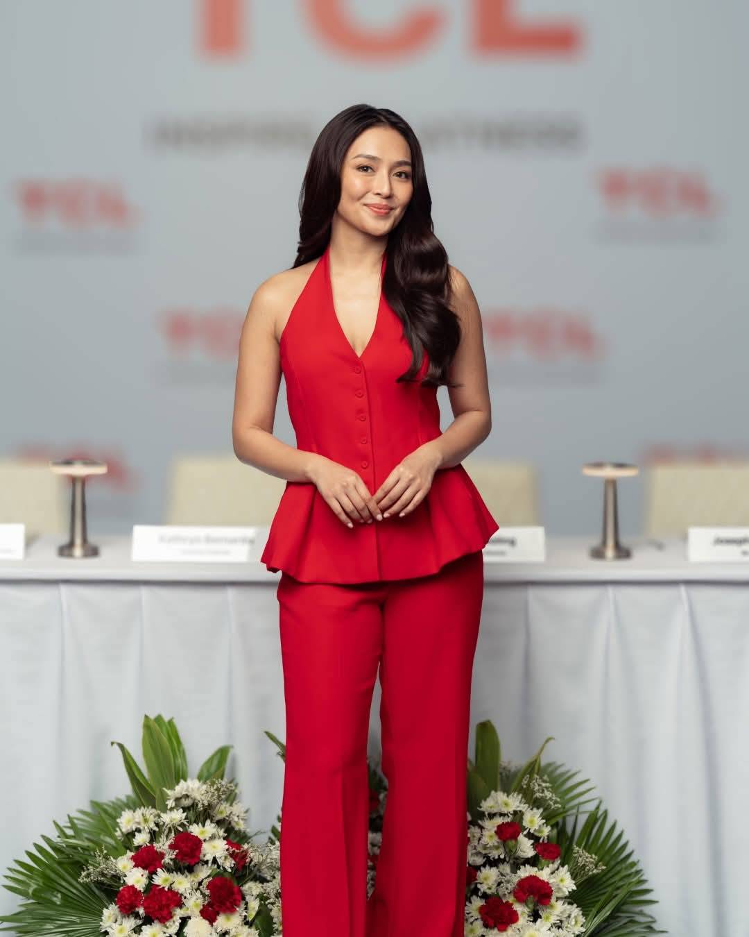 KATHRYN Bernardo