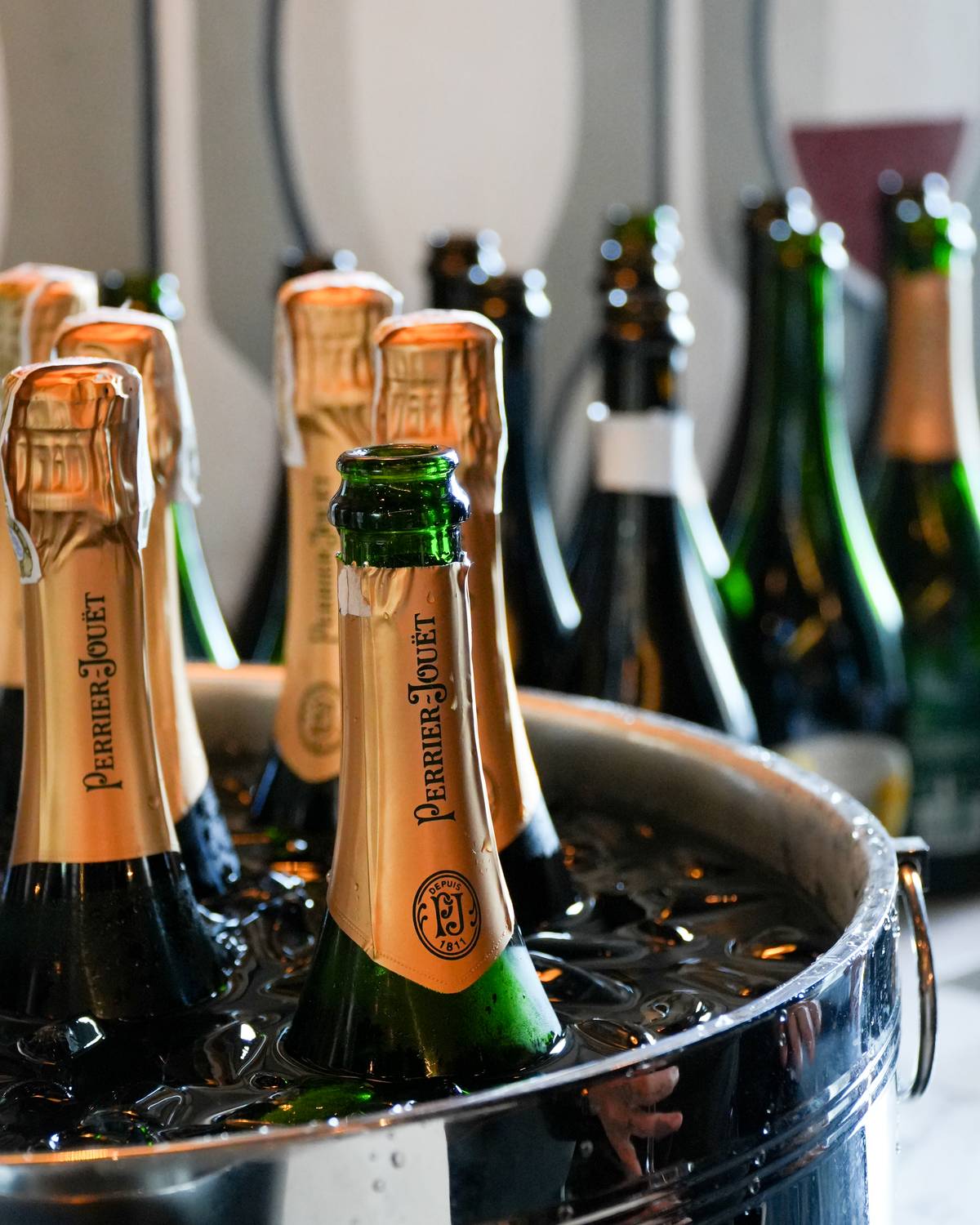 A LOT of champagne.