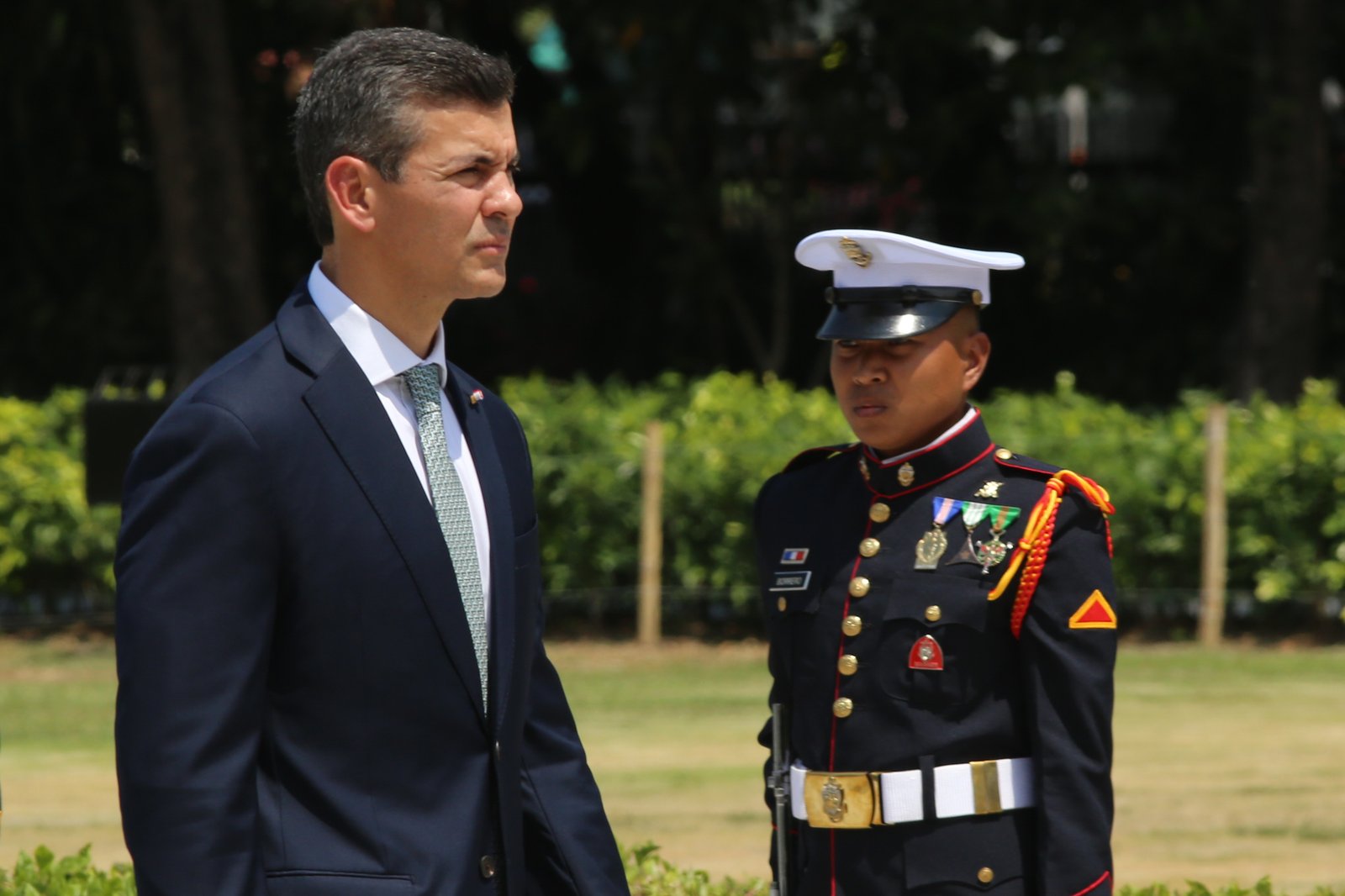 Republic of Paraguay President Santiago Peña Palacios lays a wreath at the Rizal Monument in Manila on 11 May 2026 where he was welcomed by Manila Mayor Francisco “Isko” Domagoso. President Peña is on a landmark State Visit to meet with President Ferdinand Marcos Jr., marking the first time a Paraguayan head of state has visited the Philippines since diplomatic ties began in 1962.