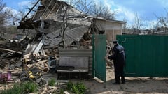 Ukraine, Russia report civilian attacks during second day of truce