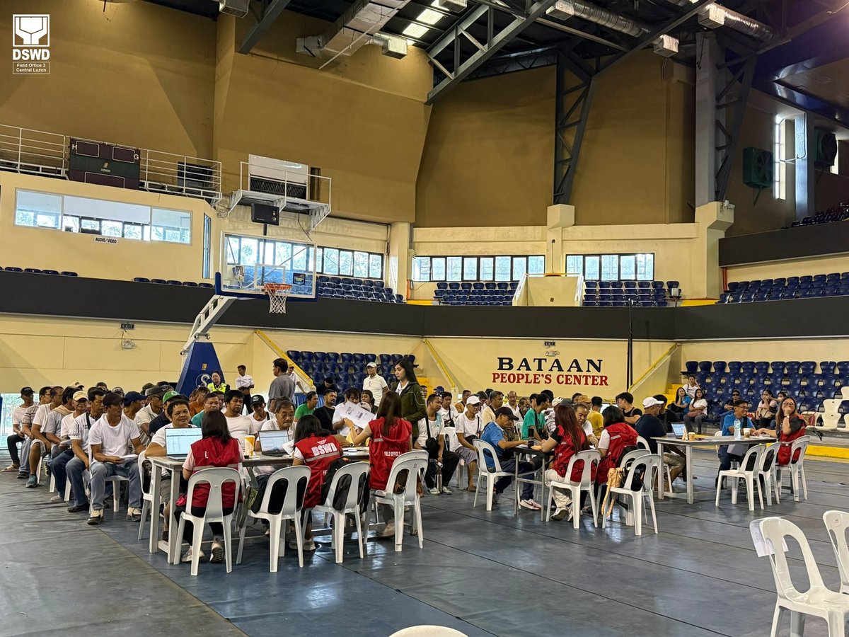 616 drivers, operators in Balanga City receive gov't assistance