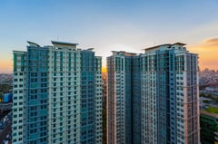 Mid-income buyers keep property market moving