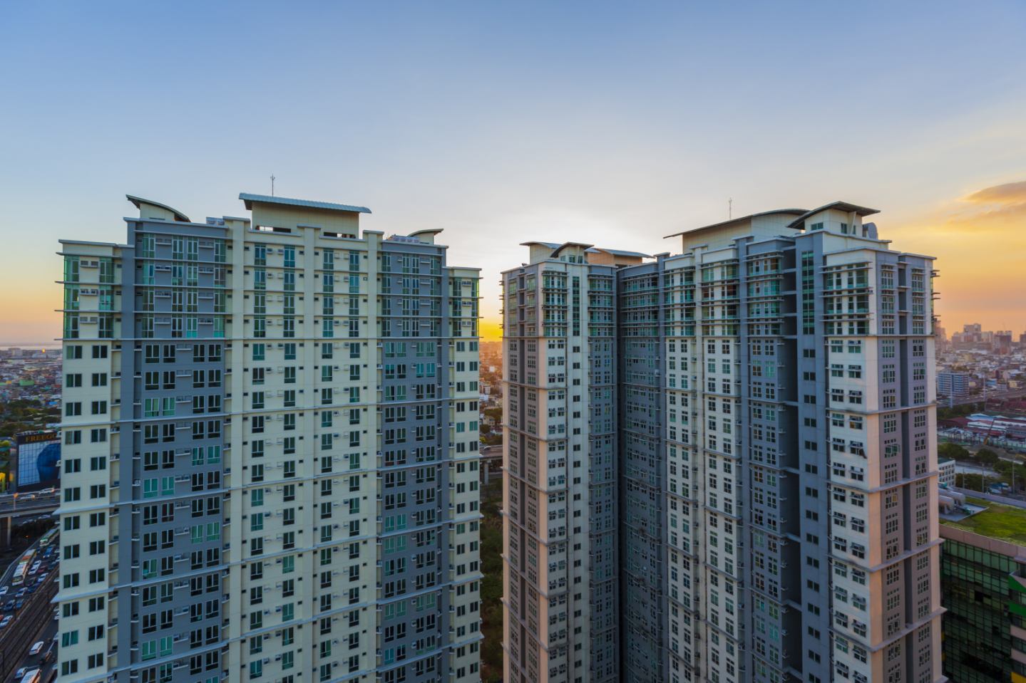 Mid-income buyers keep property market moving