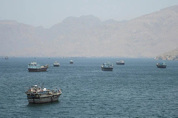 Italy sending minesweepers closer to Gulf region