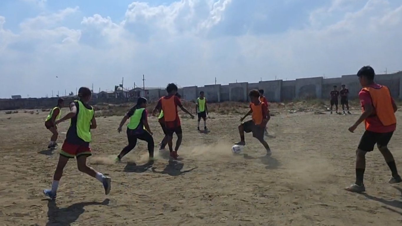 AboitizPower launches ‘NavoKicks’ 
youth football camp