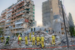 Heavy Russian strikes on Kyiv kill one, wound 31