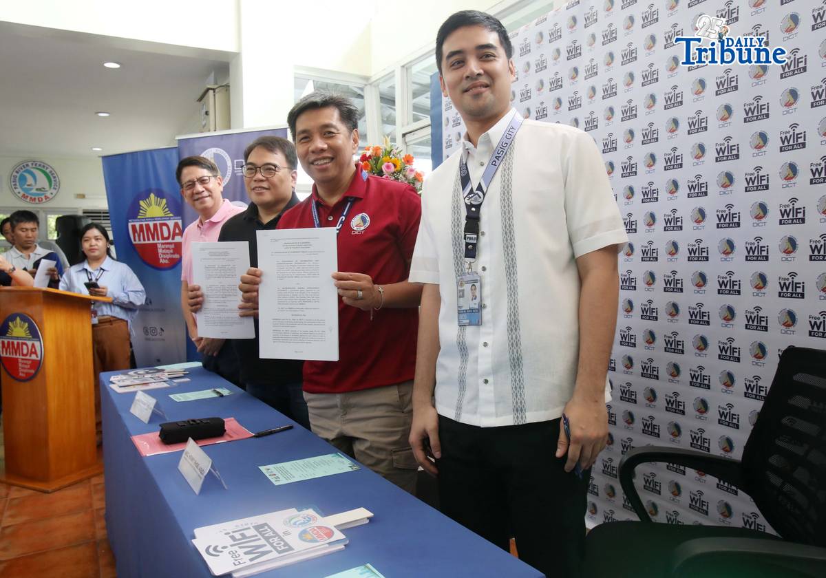 (May 14 2026) MMDA Chairman Atty. Don Artes lead the ceremonial launching of Free Public Internet Access Program (FPIAP) in MMDA Pasig River Ferry Service, with DICT Secretary Henry Aguda, and Pasig City Mayor Vico Sotto — a program in partnership with the DICT at San Joaquin Pasig River Ferry Station in Pasig City on Thursday, May 14, 2026. The FPIAP is part of the effort to modernize public transport facilities and part of efforts to restore life to Pasig River, alongside the ‘Pasig Bigyang Buhay Muli’ initiative of President Ferdinand R. Marcos Jr. Photo/Analy Labor