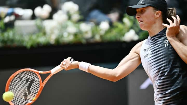Pegula dethrones Swiatek to reach Cincinnati final
