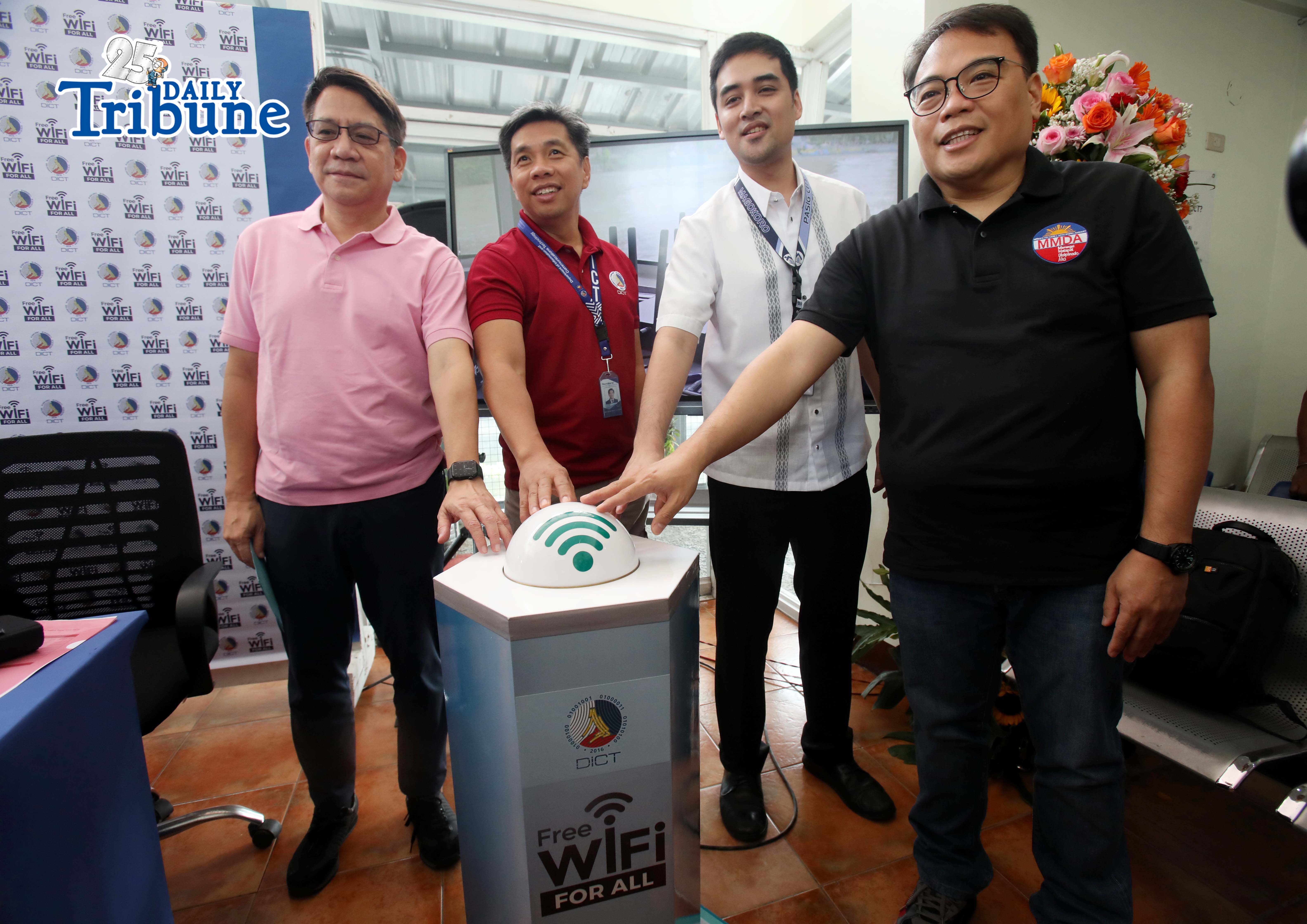 DICT, MMDA roll out free Wi-Fi at ferry stations