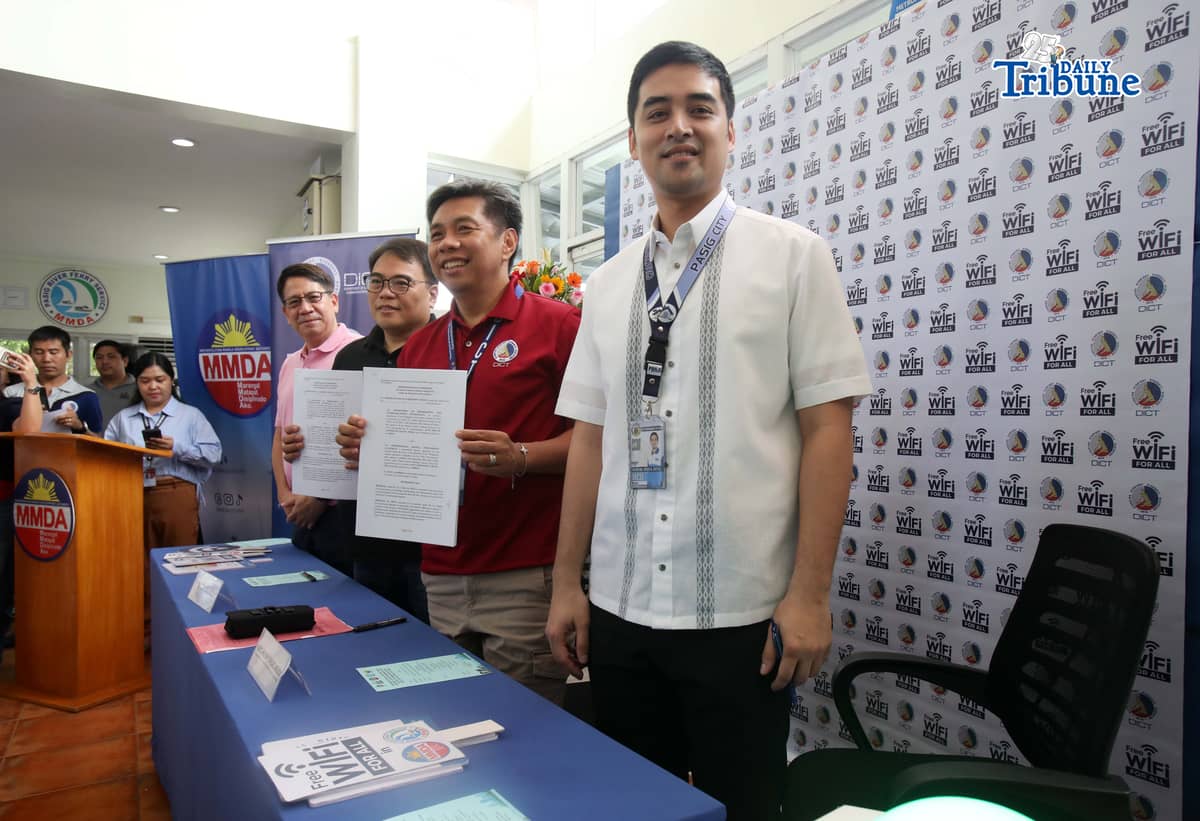 (May 14 2026) MMDA Chairman Atty. Don Artes lead the ceremonial launching of Free Public Internet Access Program (FPIAP) in MMDA Pasig River Ferry Service, with DICT Secretary Henry Aguda, and Pasig City Mayor Vico Sotto — a program in partnership with the DICT at San Joaquin Pasig River Ferry Station in Pasig City on Thursday, May 14, 2026. The FPIAP is part of the effort to modernize public transport facilities and part of efforts to restore life to Pasig River, alongside the ‘Pasig Bigyang Buhay Muli’ initiative of President Ferdinand R. Marcos Jr. Photo/Analy Labor
