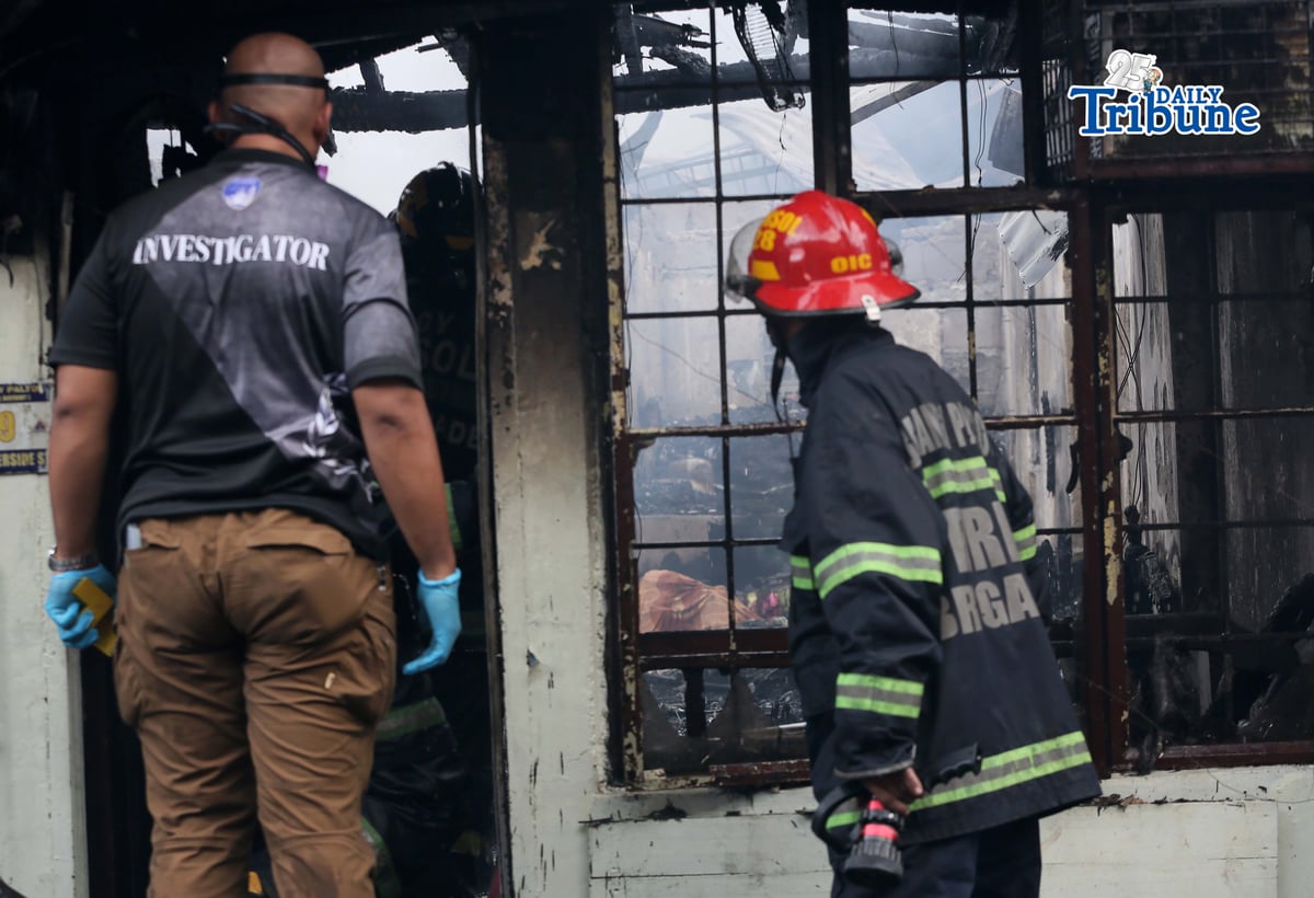 (May 14 2026) Firefighters responded the fourth-alarm fire that claimed the life of a 15-year-old boy at East Riverside, Barangay Paltok, Quezon City, on Thursday, May 14, 2026. Photo/Analy Labor