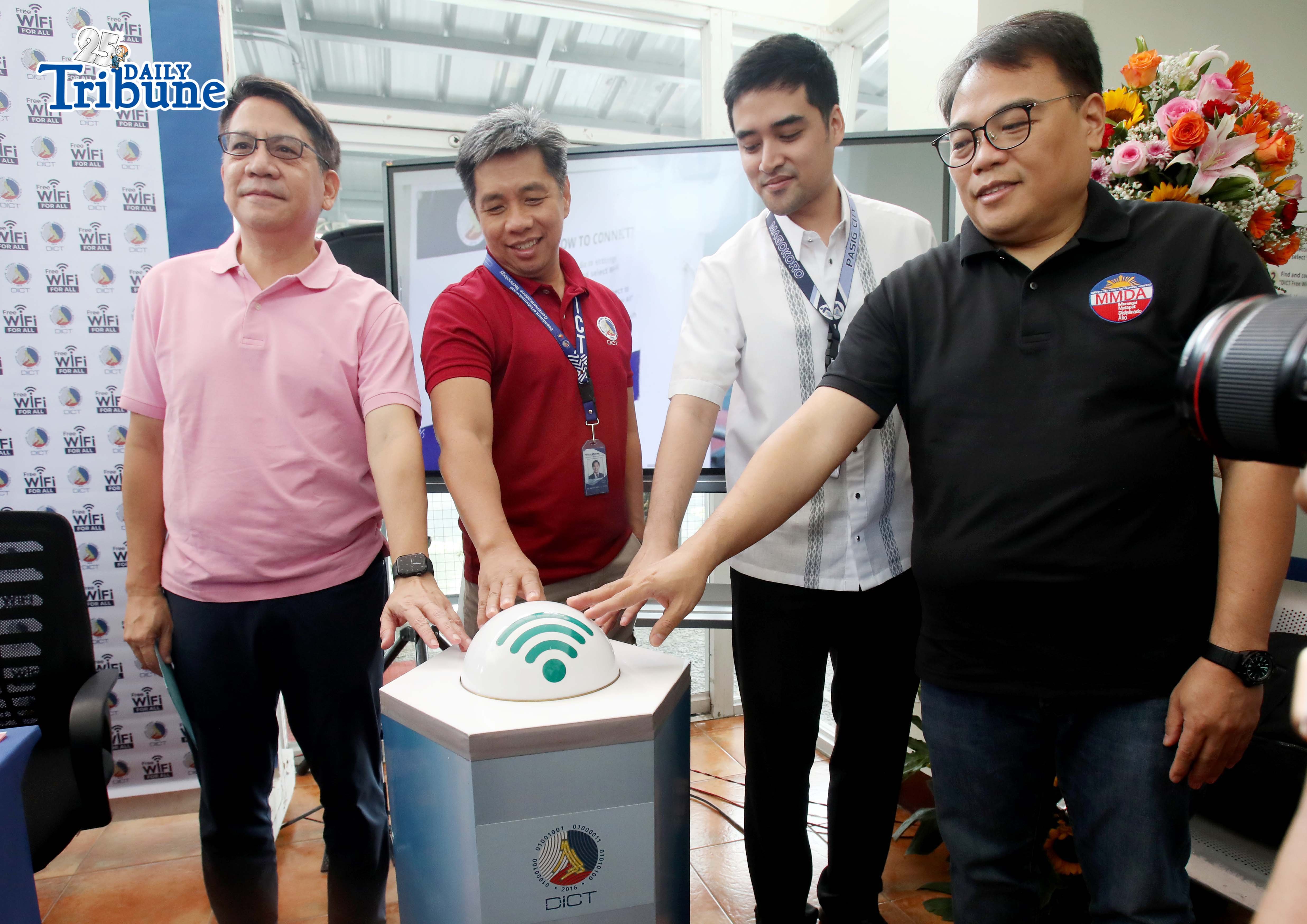 MMDA Launch free wifi Pasig Ferry Station 