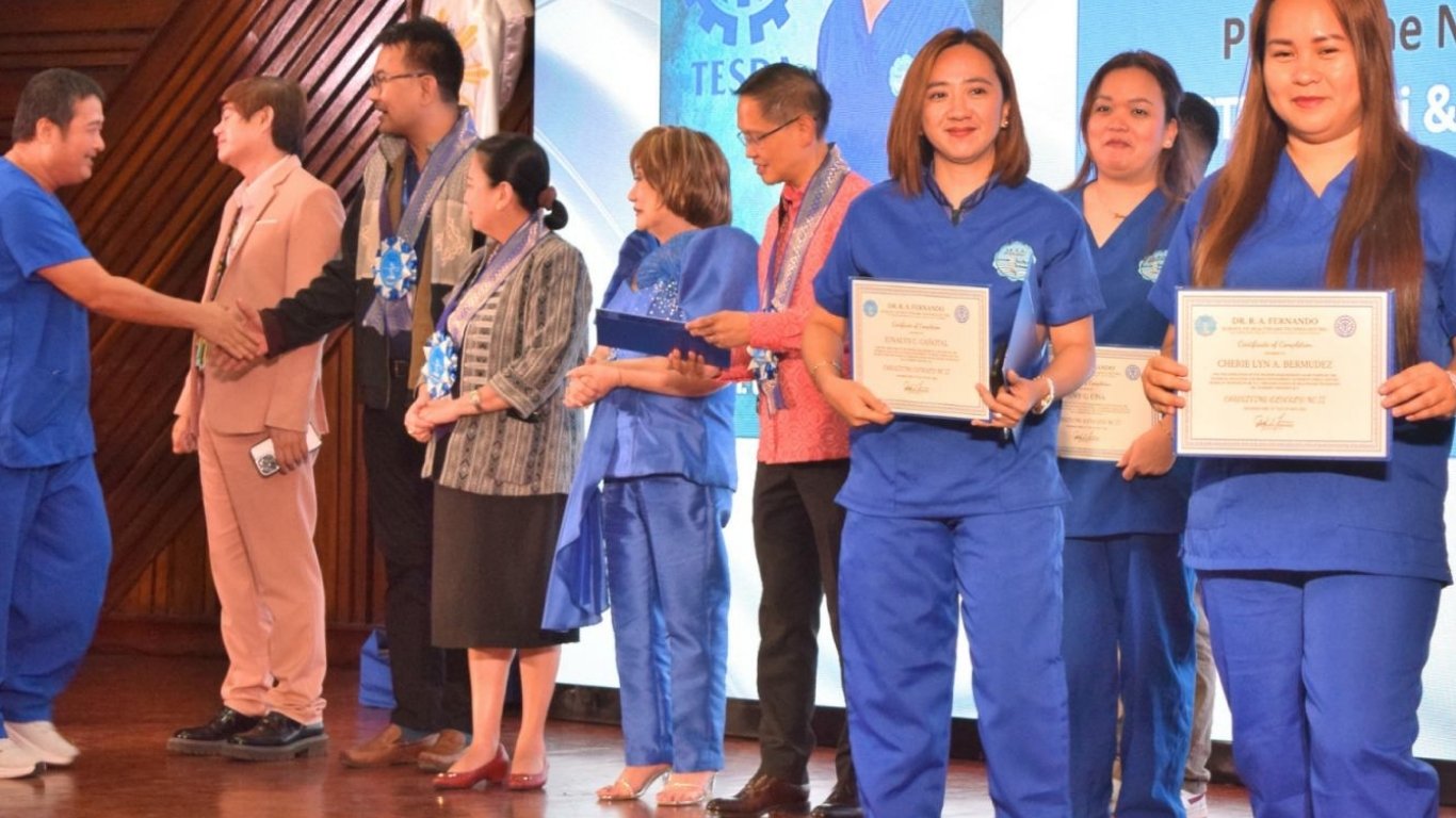 DMW, TESDA graduate OFW Upskilling Program batch