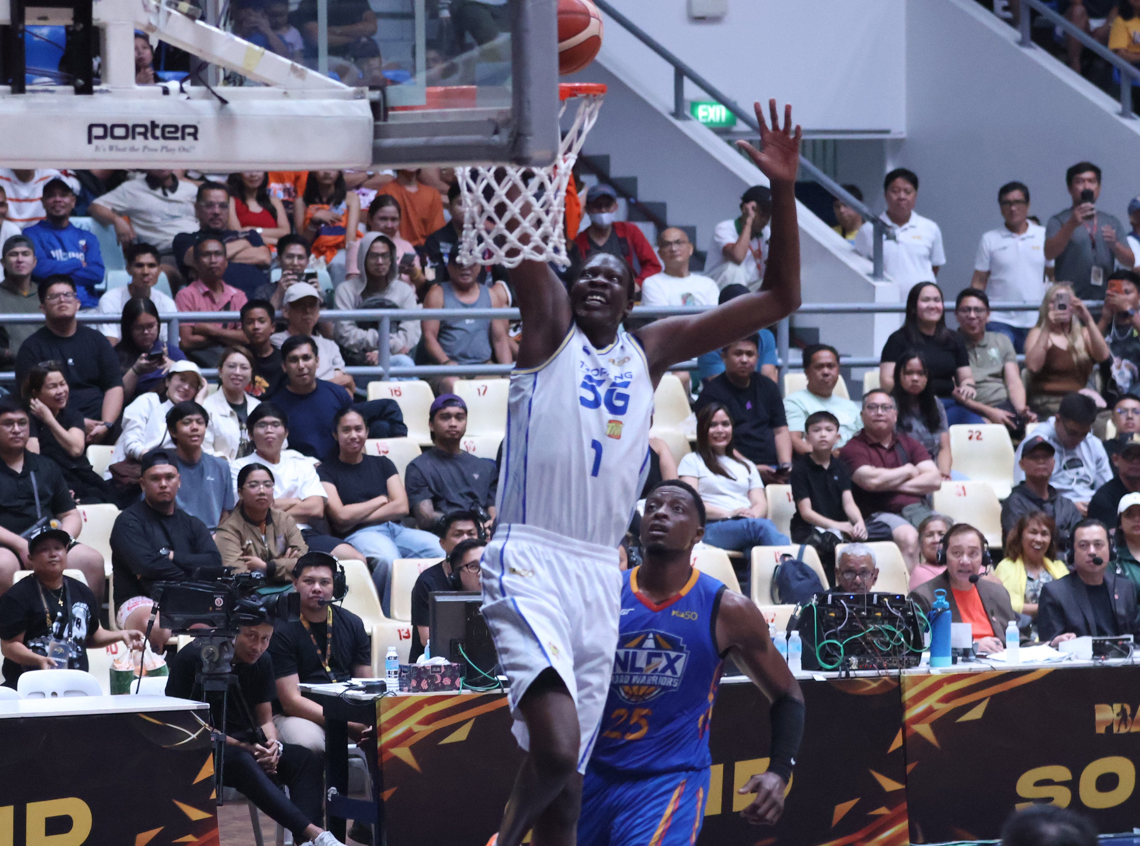 TNT knocks out top seed NLEX, advances to semis 