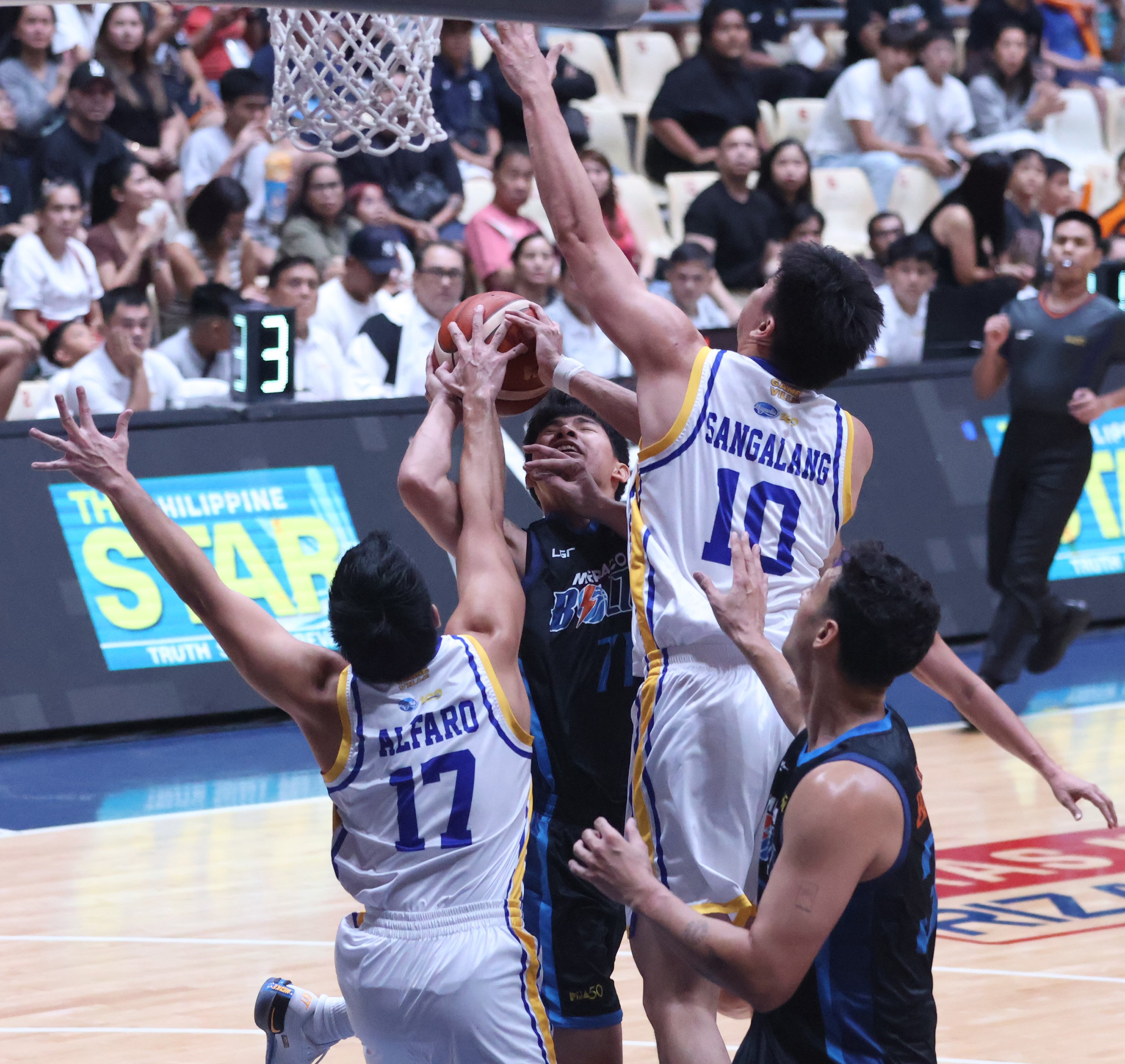 ElectriFying Win: Meralco outlasts Magnolia in OT, makes semis
