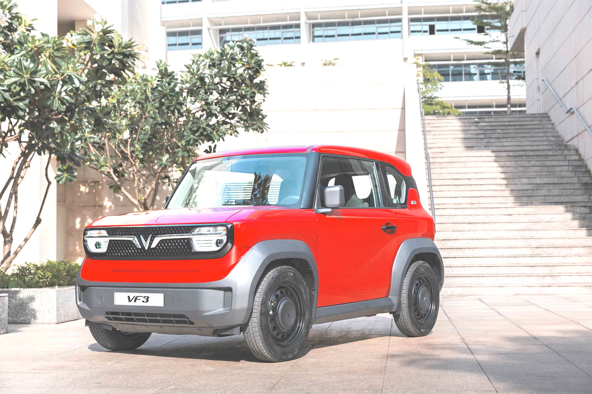 VISAYAS customers get a closer look at VinFast’s electric vehicle lineup as the brand expands its presence in Cebu South.