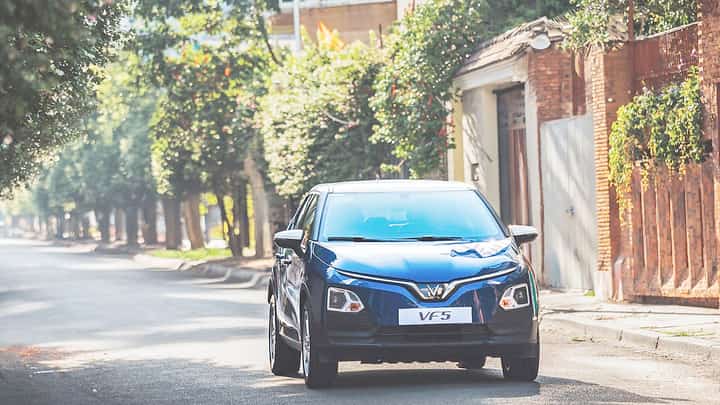 CEBU gains wider access to VinFast EVs through the new showroom at Il Corso in Cebu South.