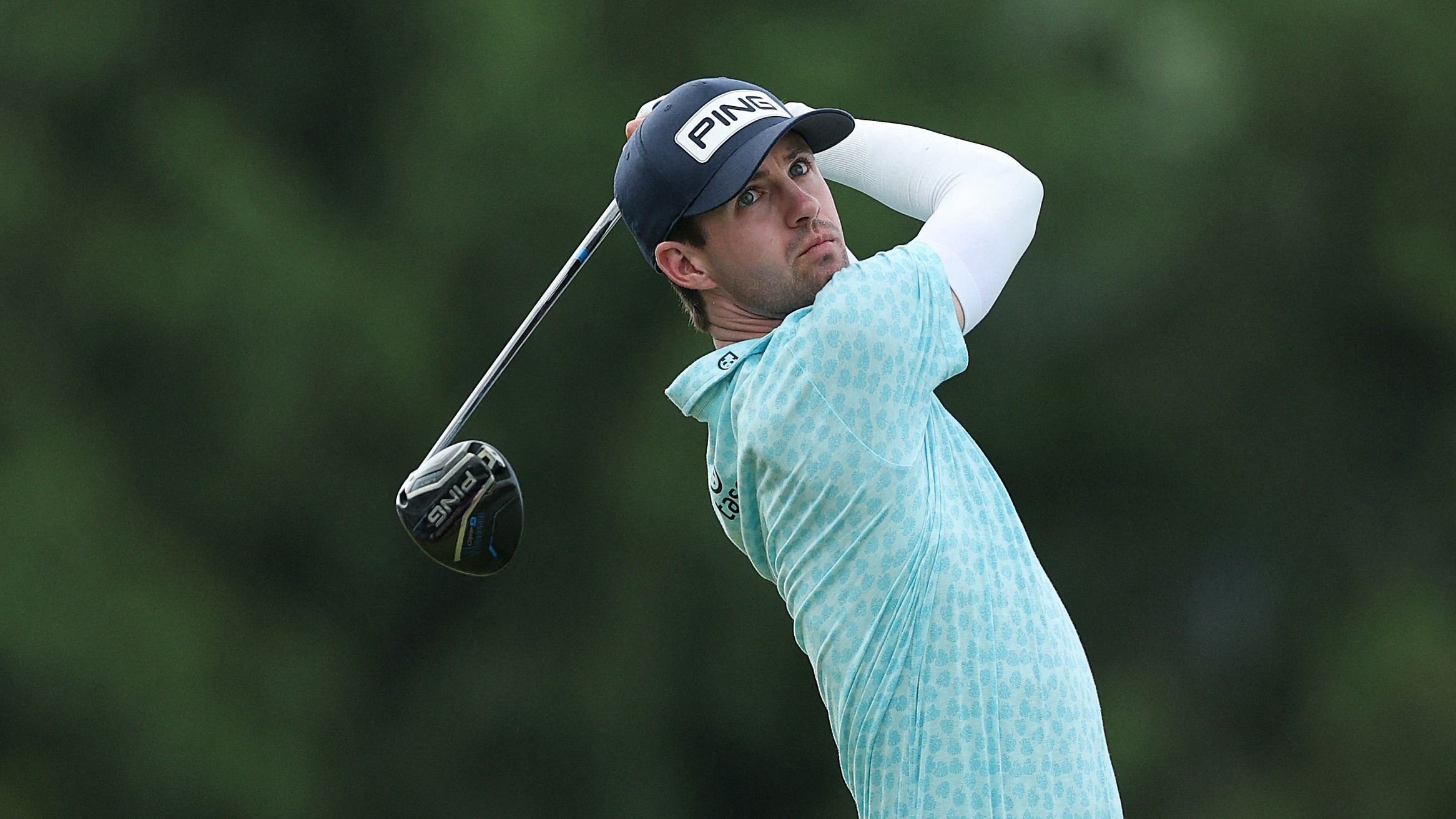 Smalley recovers, secures PGA lead