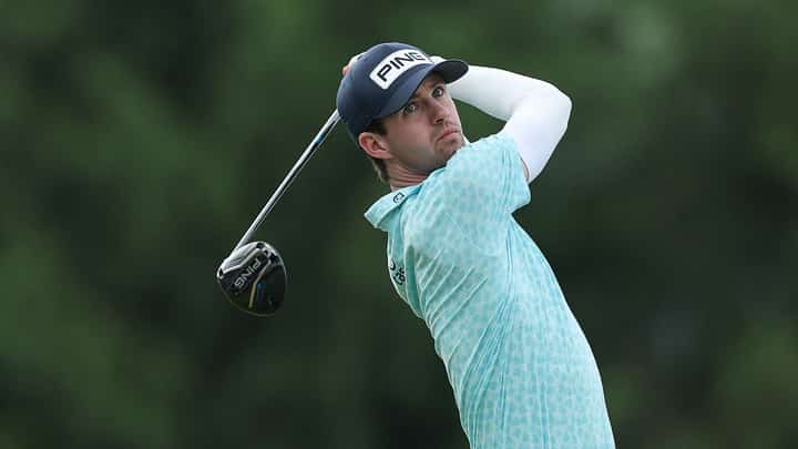 ALEX Smalley survives a horrible start to fire a two-under-par 68 to sit on six-under 204 after 54 holes in the PGA Championship on Saturday.