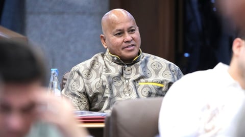 Dela Rosa camp rejects ‘fugitive’ label