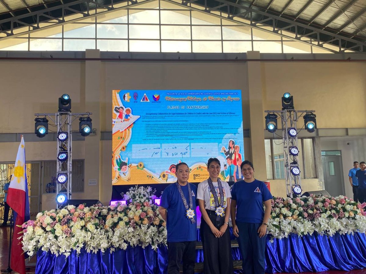 Digital signing of pledge of partnership between JJWC, IBP, and Quezon City Local Government.