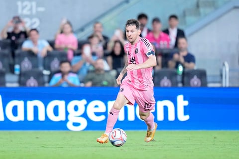 Messi goal lights up Inter Miami stadium