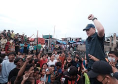 Bong Go assists families displaced by Davao City fire