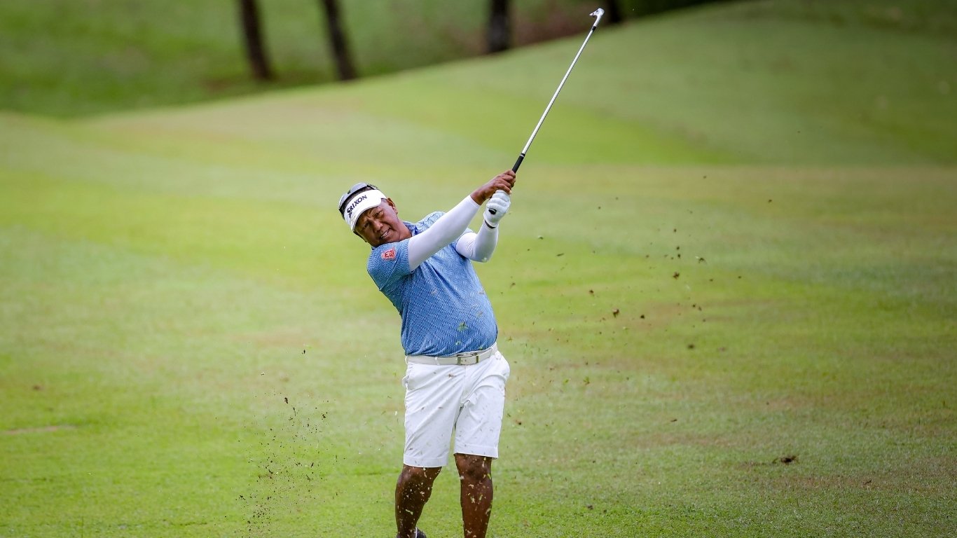 VINTAGE TONY: Lascuña glows with 64; Que, Mondilla trail by 2
