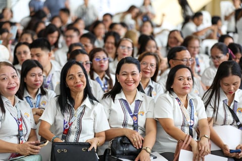 DepEd nears hiring target