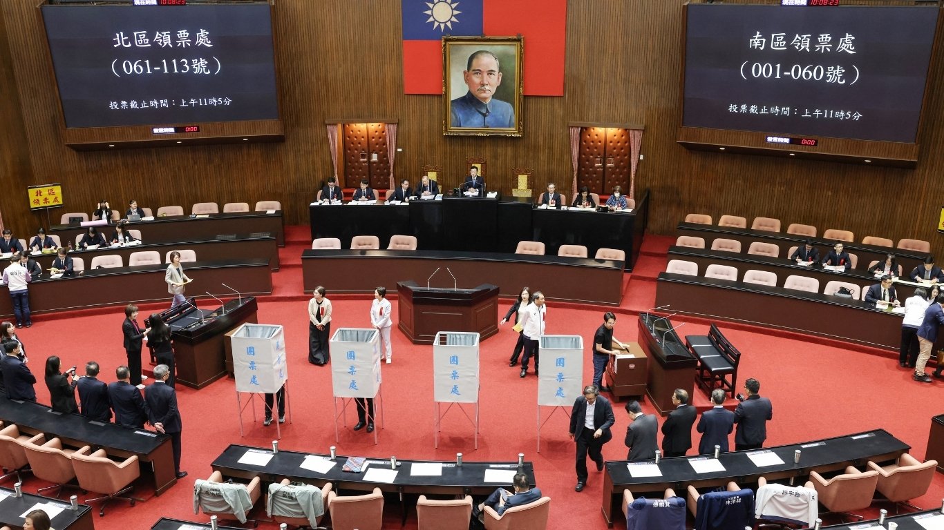 Taiwan opposition fails president impeachment