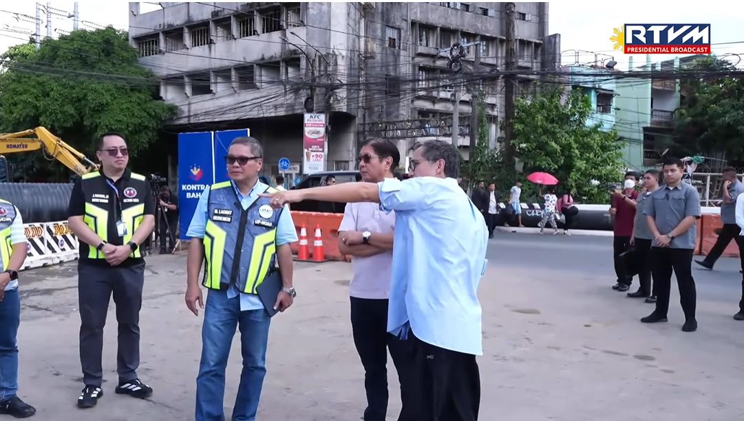 Marcos inspects Quezon City drainage project