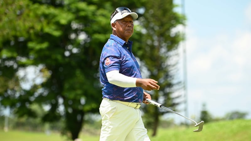 Lascuña extends lead despite putting woes