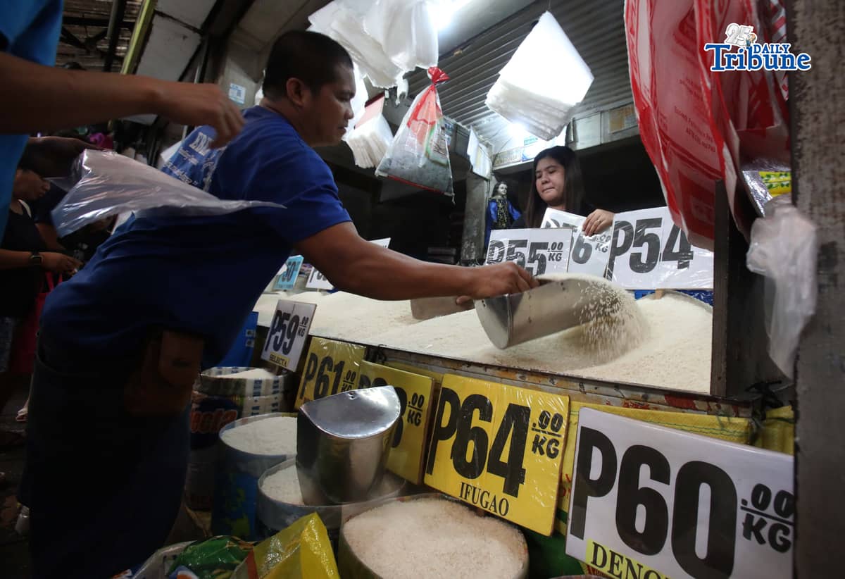 (May 20 2026) Rice vendors tend their customers buying rice at Marikina Public Market on Wednesday May 20 2026. The Department of Agriculture (DA) has assured rice retailers and traders that the government’s P50 per kilo price ceiling on 5 percent broken imported rice remains fair and still allows decent margins across the supply chain, even as it enforces the directive of President Ferdinand Marcos Jr. Photo/Analy Labor