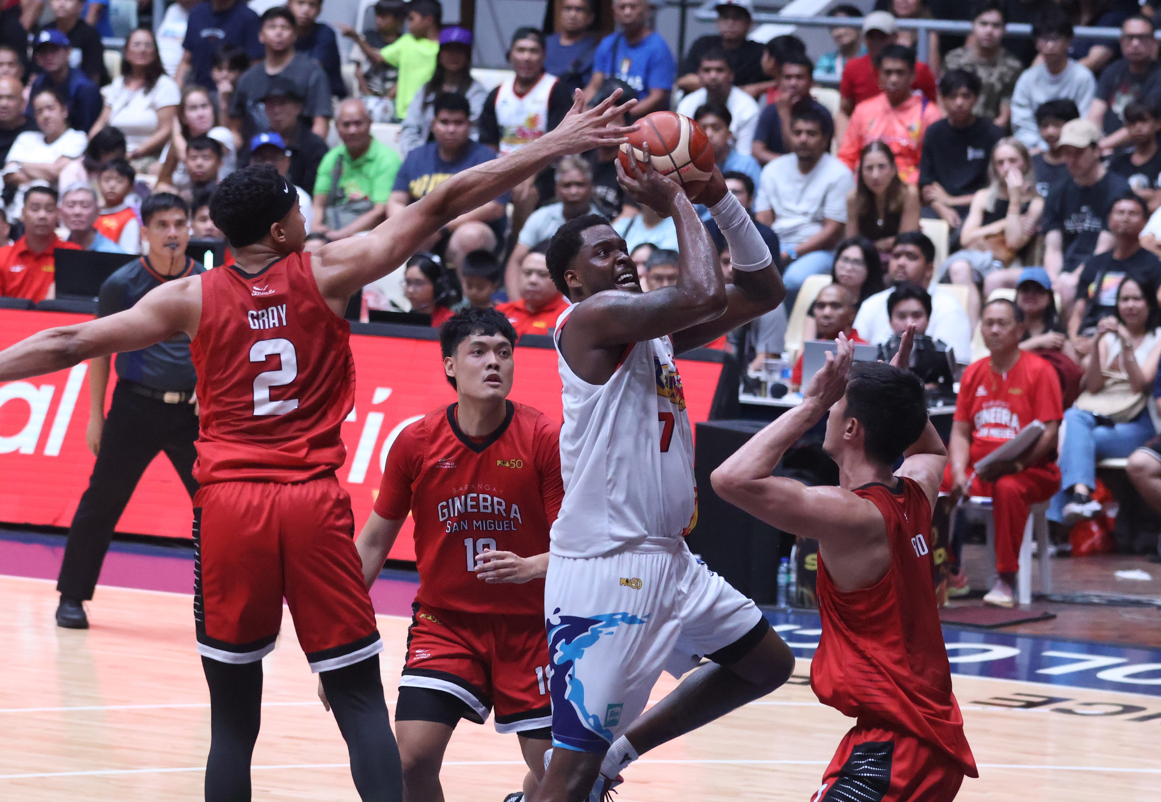 Rain or Shine stuns Ginebra in comeback, takes Game 1