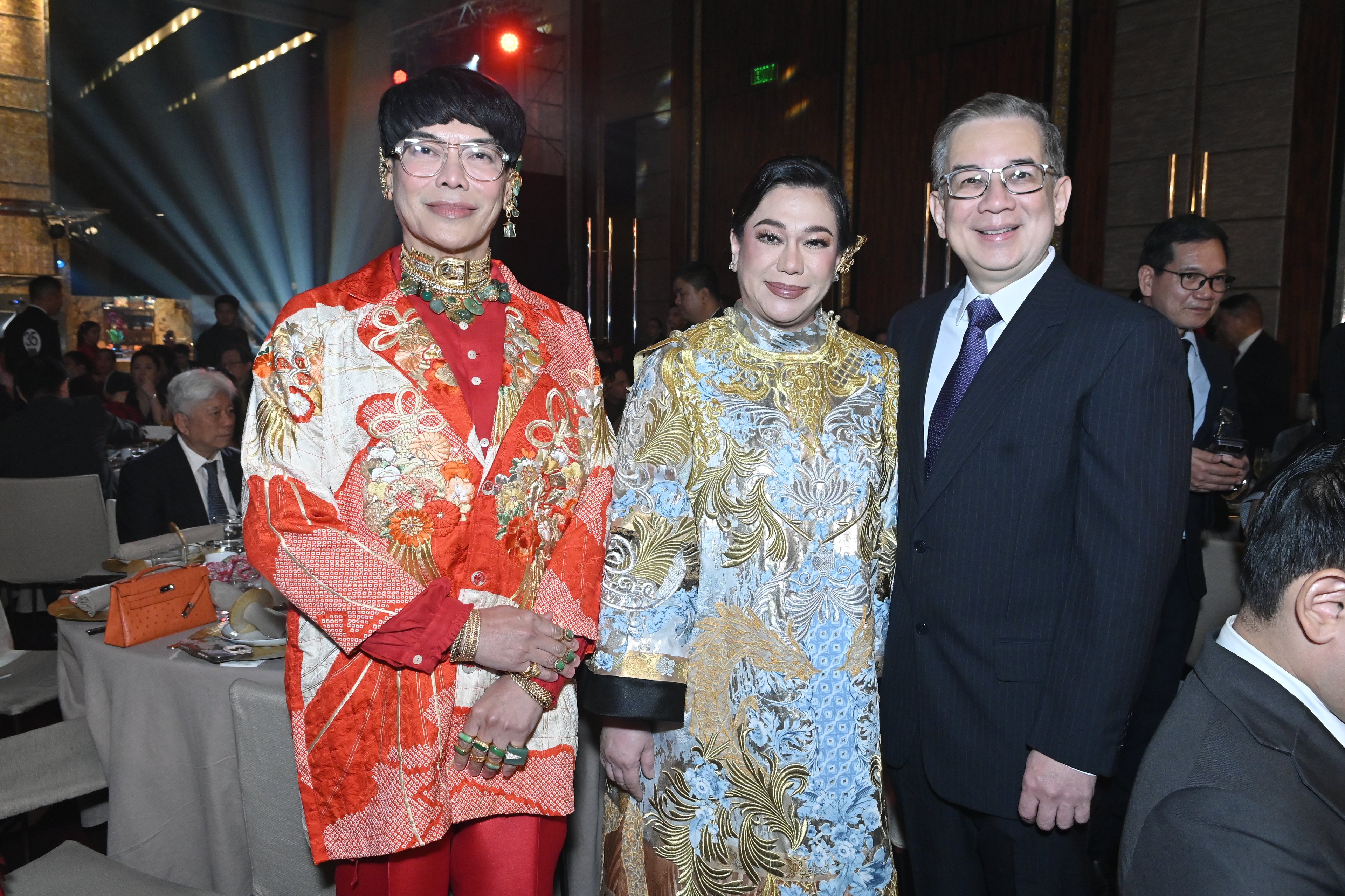 JUN jun Ablaza, Czarina Ablaza-Syquia and Dr. Jose Fernando Syquia.