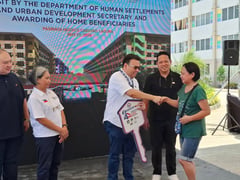 DHSUD, Pag-IBIG inspect 4PH housing project, turn over units in Cabuyao