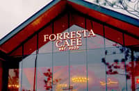 A castle-like café tucked away in an open field, offering a peaceful escape just minutes from the city.