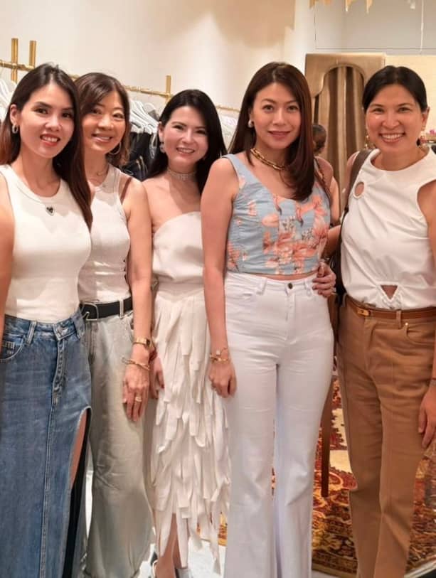TIFANY Gatchalian, Salome Uy, Aileen Yu, Anette Gatchalian and Michelle Yap.