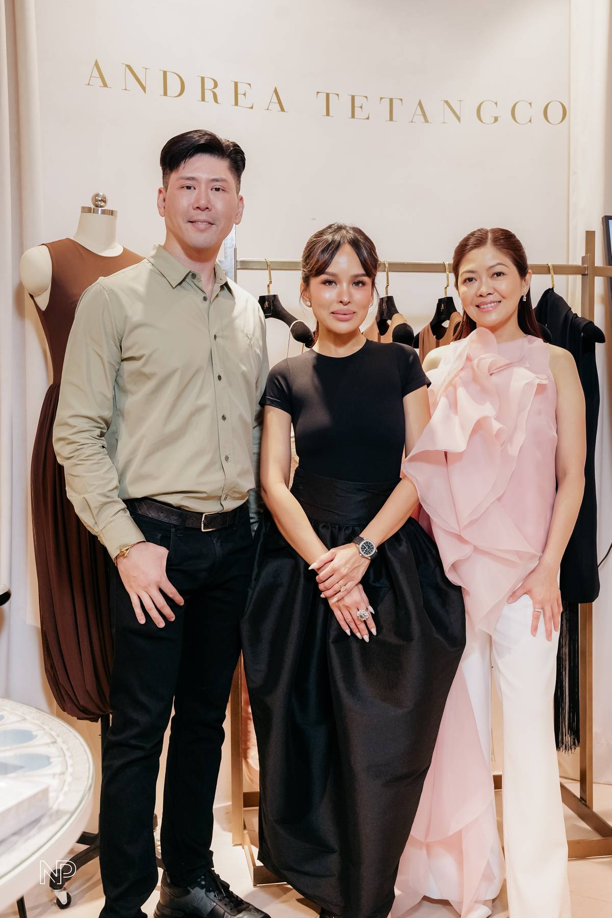 GERRY Sy, designer Andrea Tetangco and Jinky Sy.