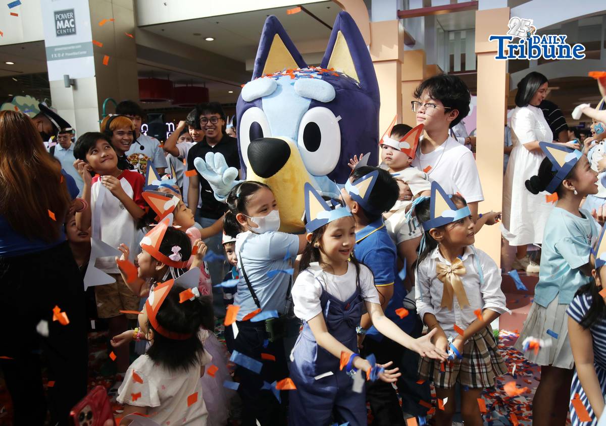 (May 23 2026)  Kids enjoy playing, hugging the Bluey and Bingo mascots and the face paint, during the launching of Bluey Playdates with Friends at SM Marikina on Saturday May 23 2026, highlighted by a ribbon cutting ceremony and fun meet & greet photo opportunities with Bluey and Bingo mascots. The interactive garden-inspired play area lets families enjoy immersive photo spots and playful moments at the mall atrium as part of the Project: Playverse of SM Supermalls. Photo/Analy Labor