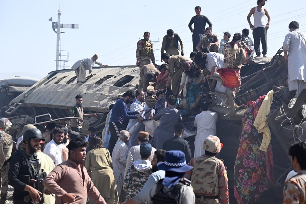 Train blast kills dozens